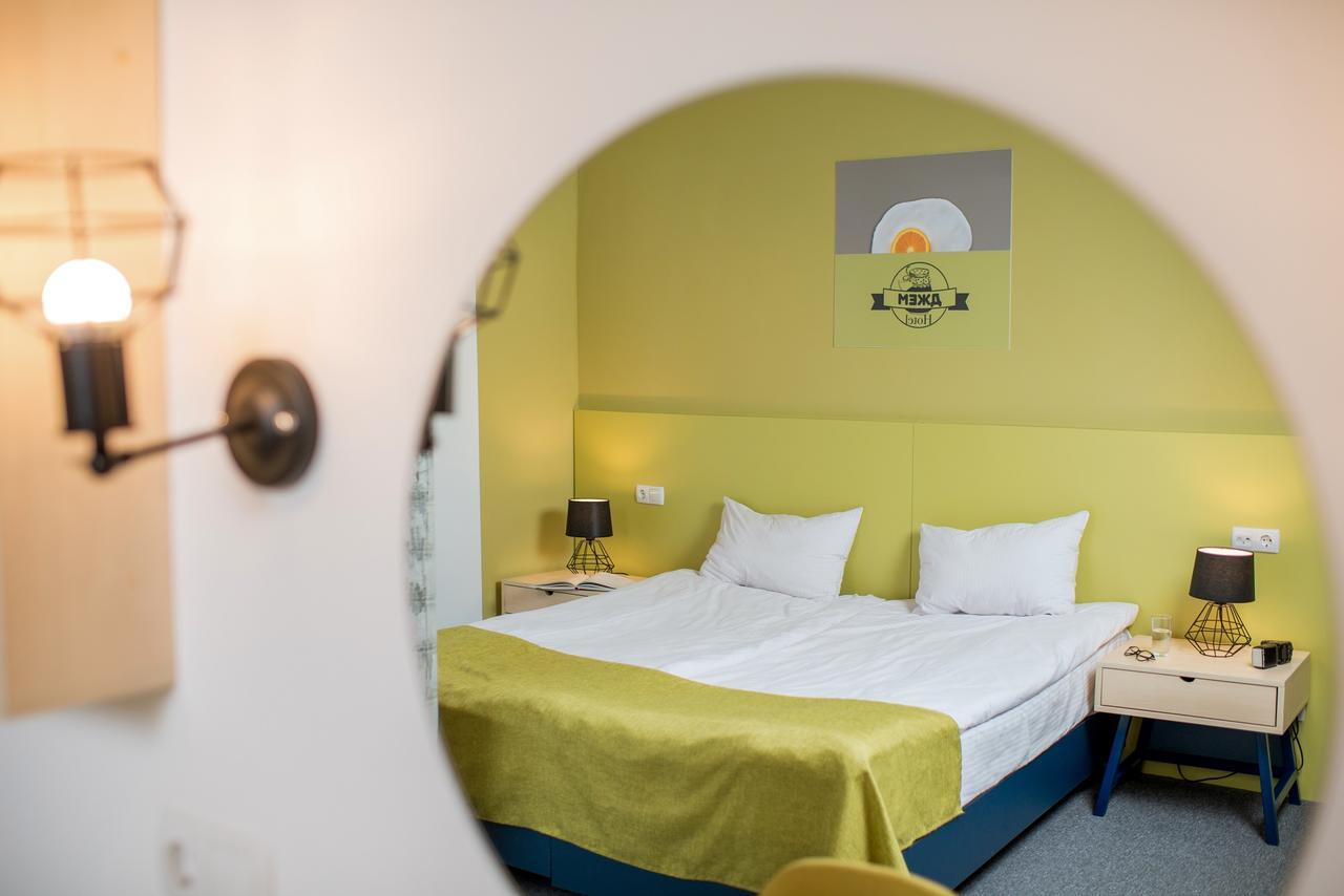 Jam Hotel Hnatyuka Lviv Bagian luar foto