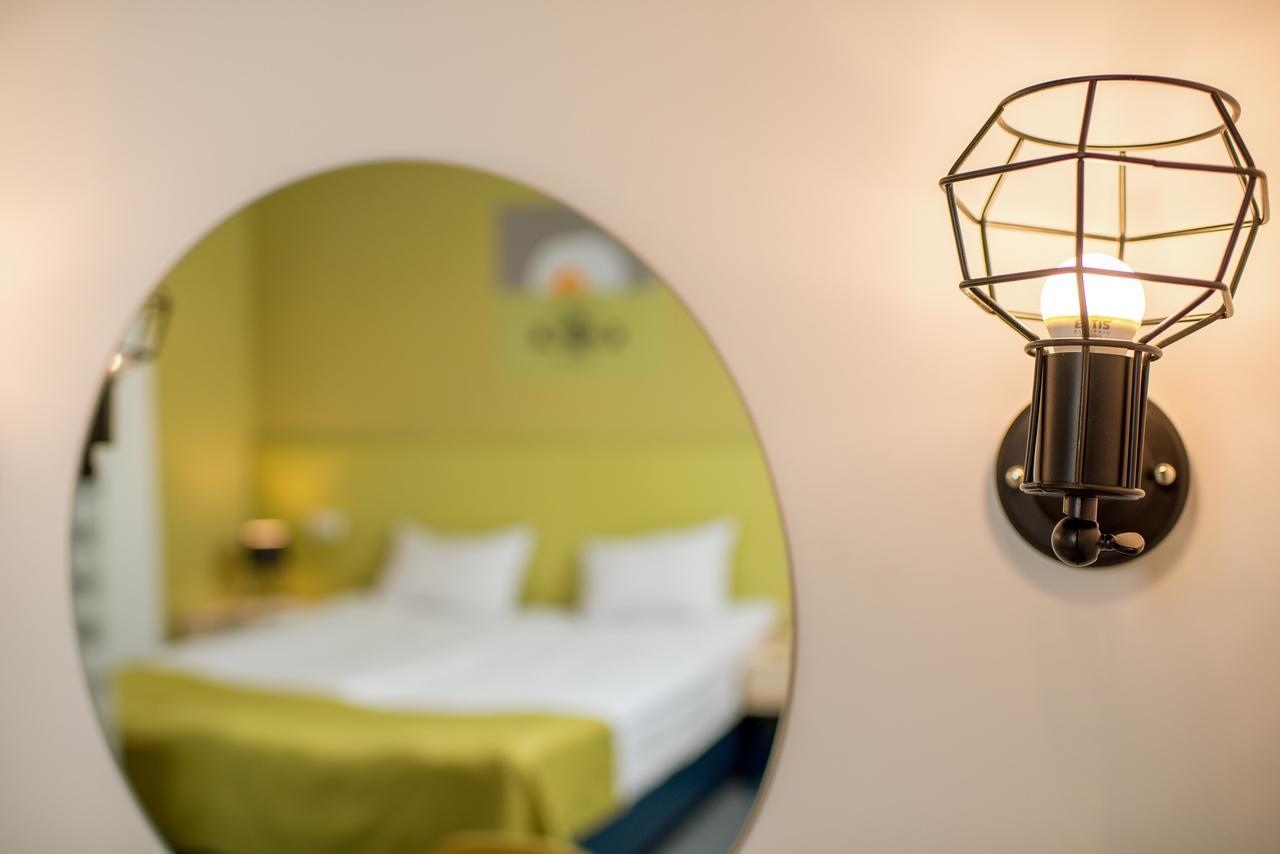 Jam Hotel Hnatyuka Lviv Bagian luar foto