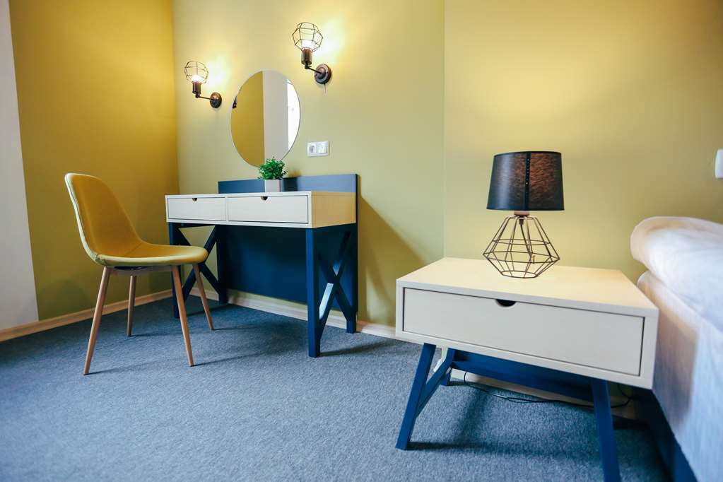 Jam Hotel Hnatyuka Lviv Ruang foto