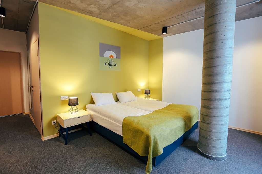 Jam Hotel Hnatyuka Lviv Ruang foto
