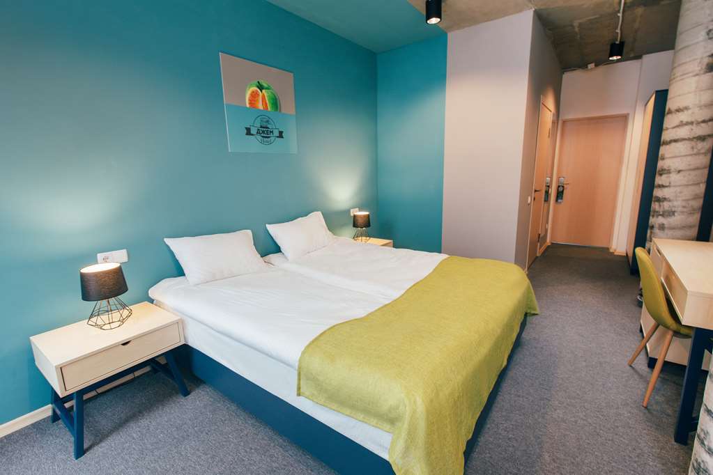 Jam Hotel Hnatyuka Lviv Ruang foto